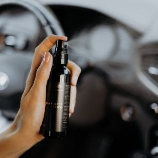 Zapach w sprayu do samochodu “Curious Crafts”